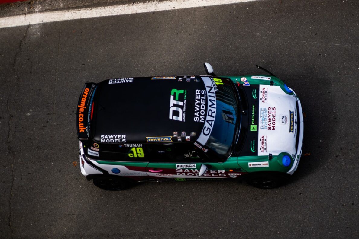 The Daniel Truman Racing MINI from above, DTR logo on the roof